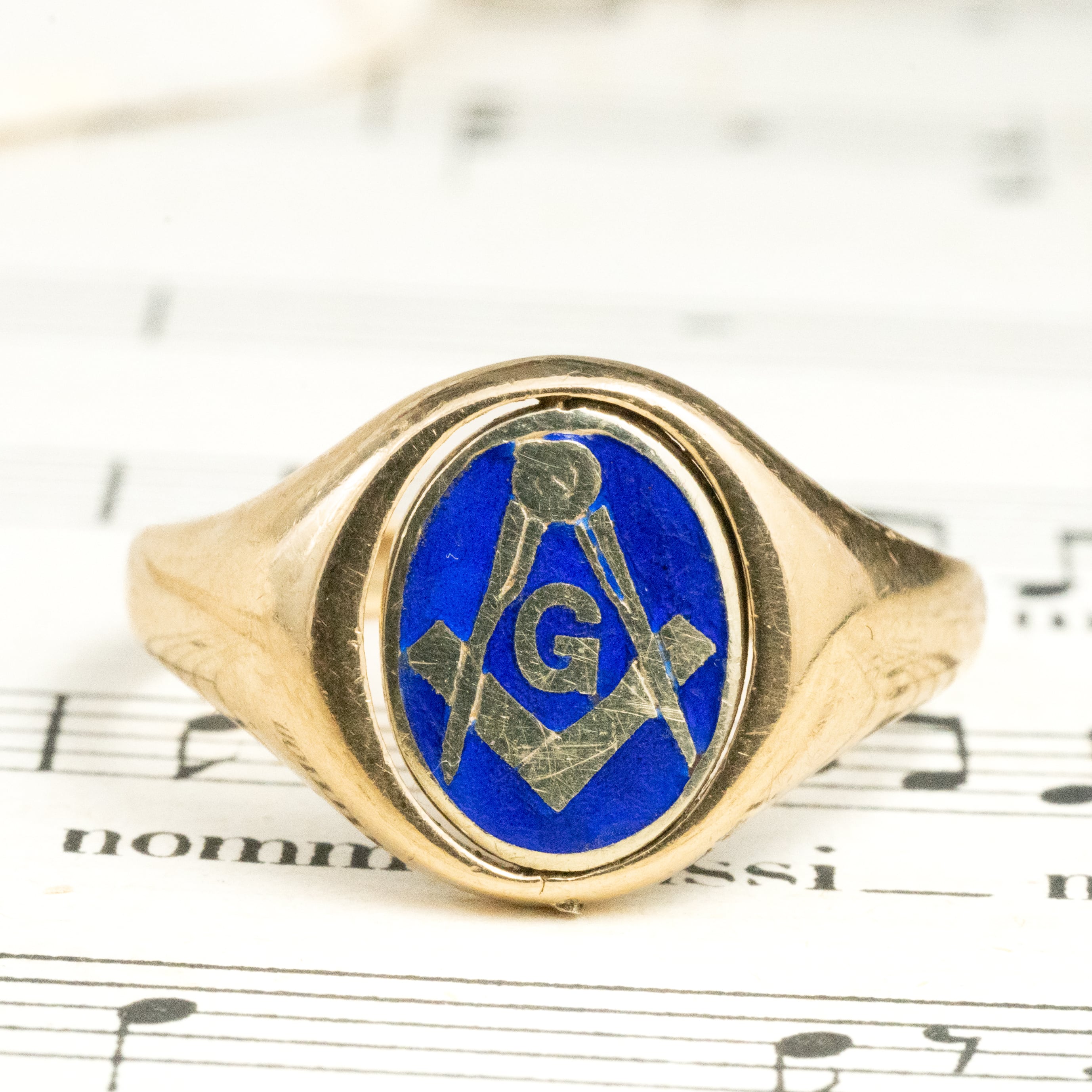 イギリス ヴィンテージ フリーメイソン アイコン スイブル シグネット デザイン リング 〜くるくる回る回転式の仕掛け付き〜 DR00692