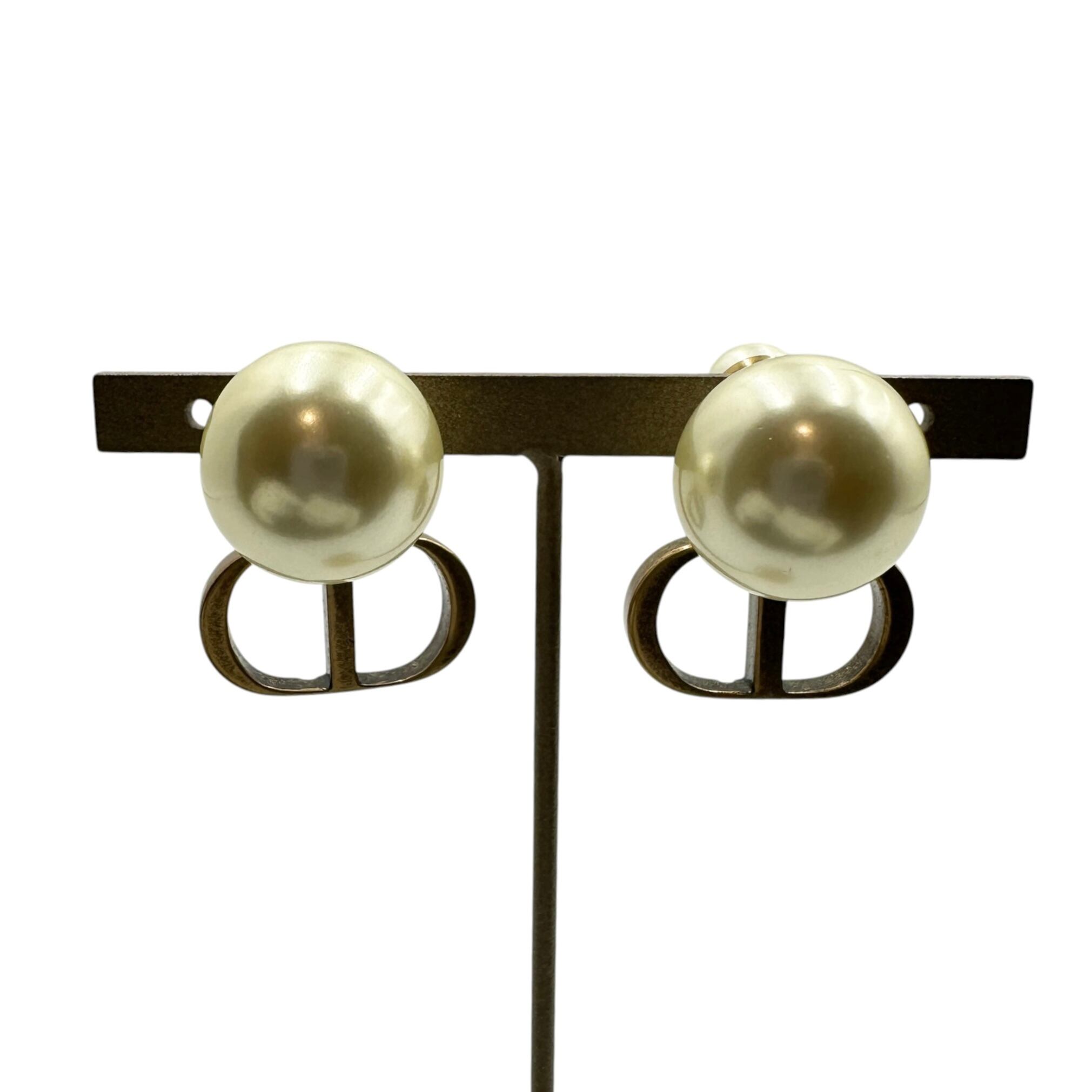 Christian Dior ディオール CDロゴ パールピアス 33165-202609