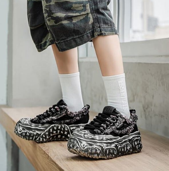 超厚底 スニーカー (24～27㎝） | Korean unisex fashion セレクト