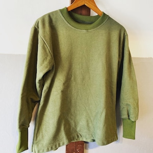 オリーブ色《70年代 ヴィンテージ》HUNGARY military sweat