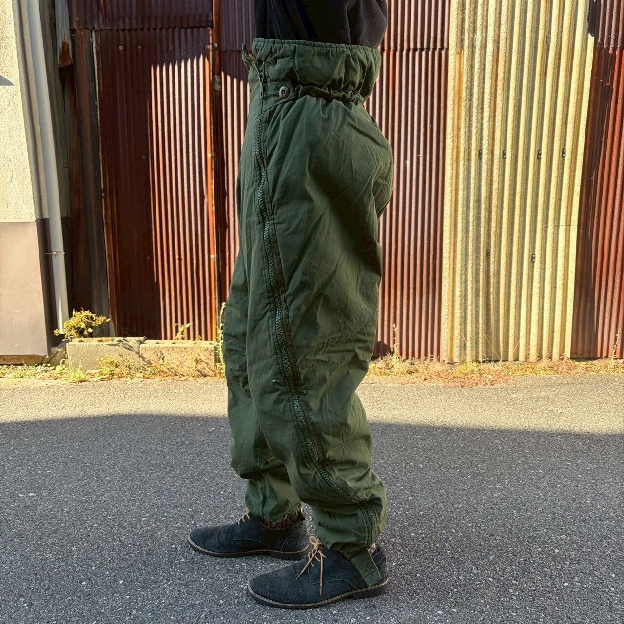 90s スウェーデン軍 実物 M-90 コールドウェザーパンツ 180/75 ユーロ 90s スウェーデン軍 実物 M-90 コールドウェザーパンツ 180/75 ユーロ