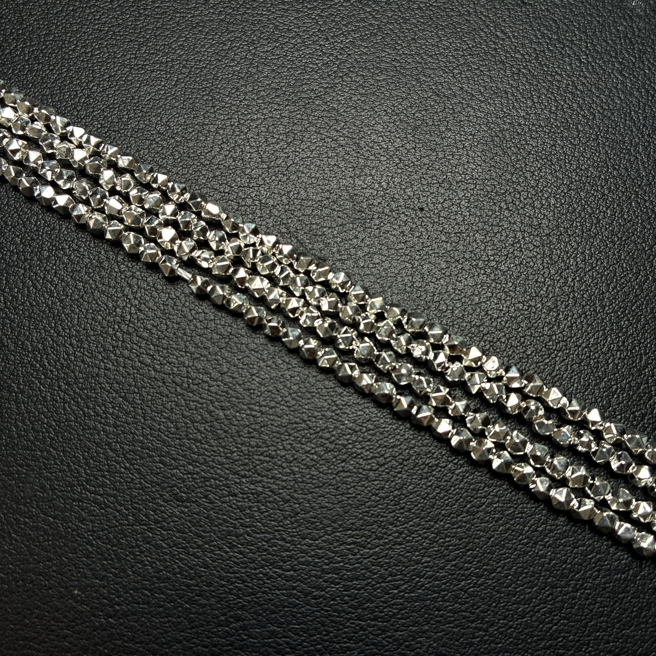 ヘマタイト　｜ S1483