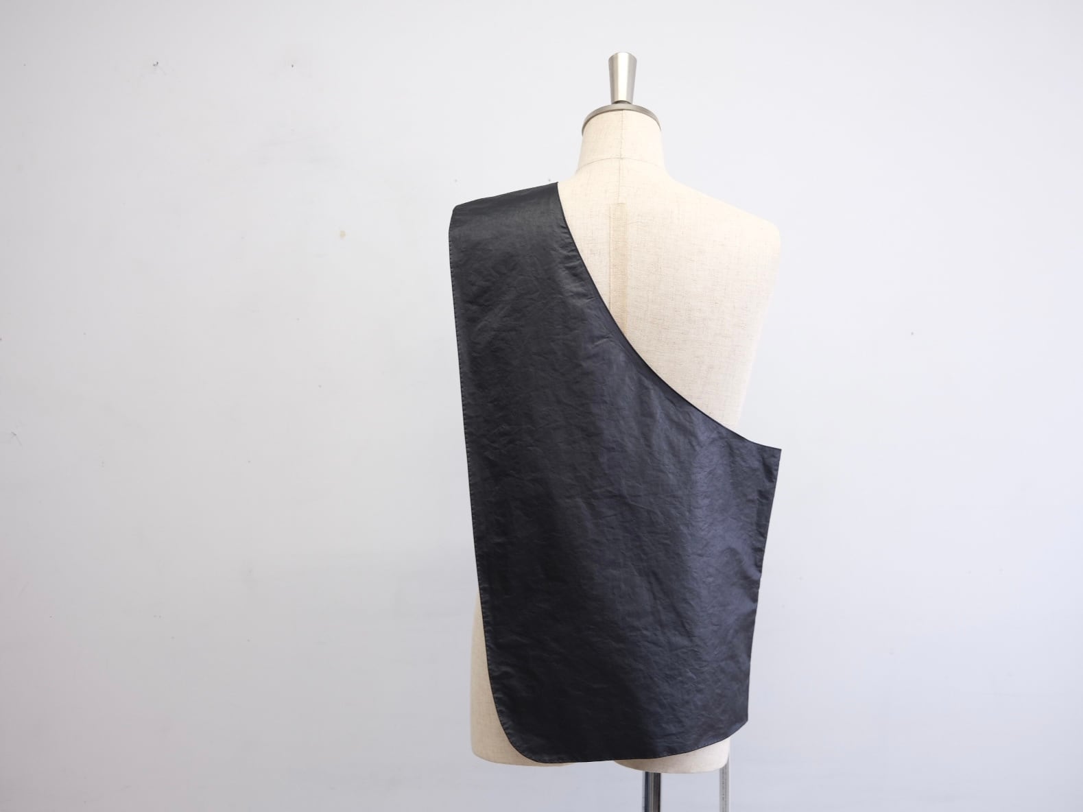 REVERBERATE” BAG VEST” | Lapel online store