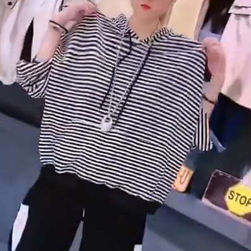 2020秋の新スタイルウエスタンスタイルプラスサイズの女性のフード付き緩い長袖Tシャツファットシスター200 kg腹カバートップ ミックスインファッション60985051009