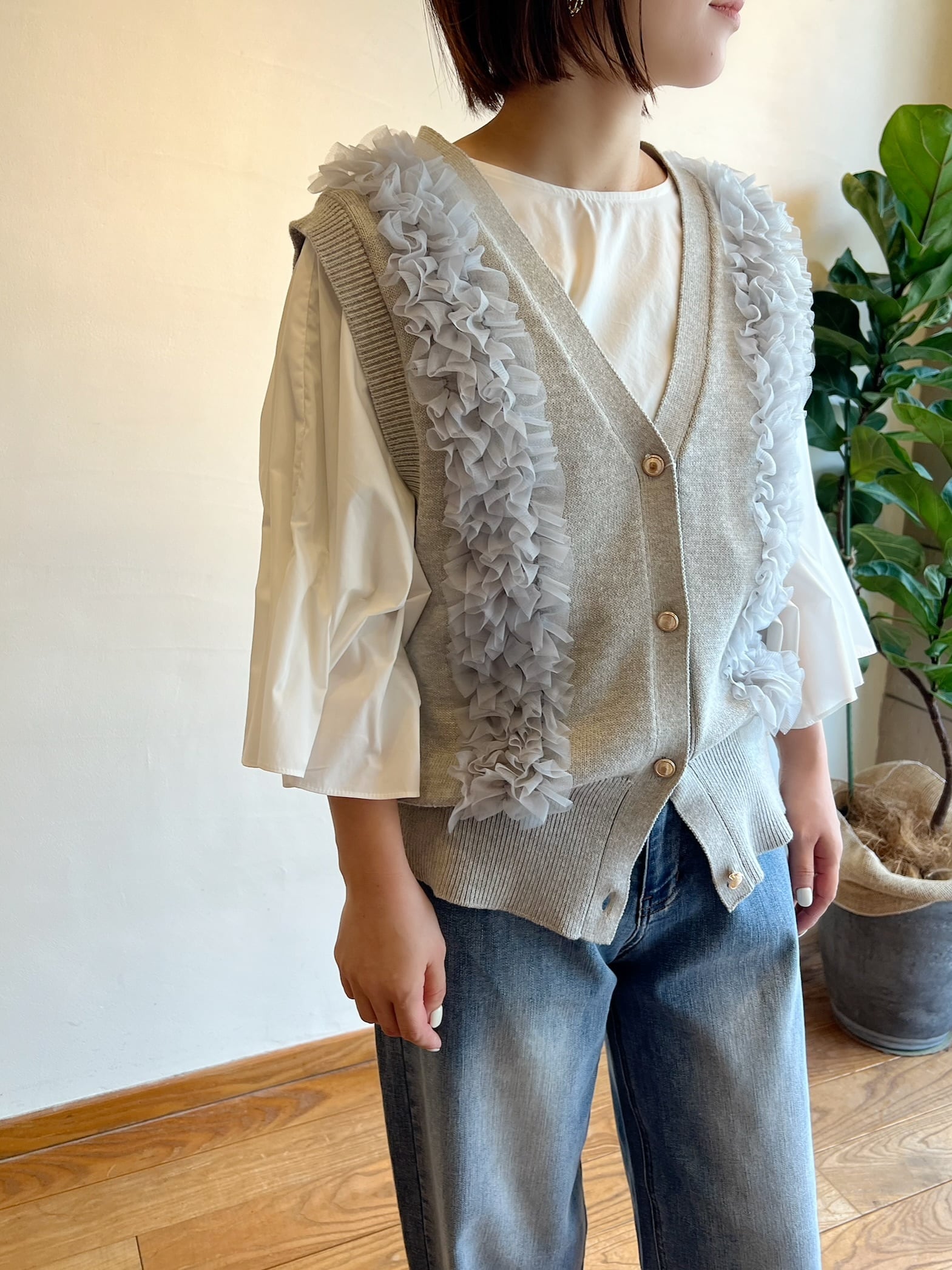 MARGAUX VINTAGE / チュールフリルベスト | anouk