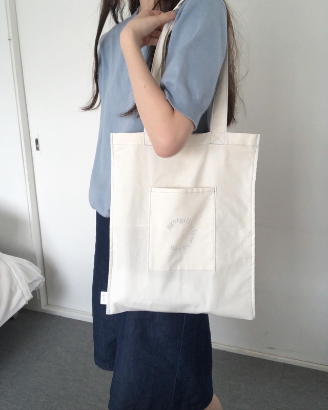 sora stitch tote bag