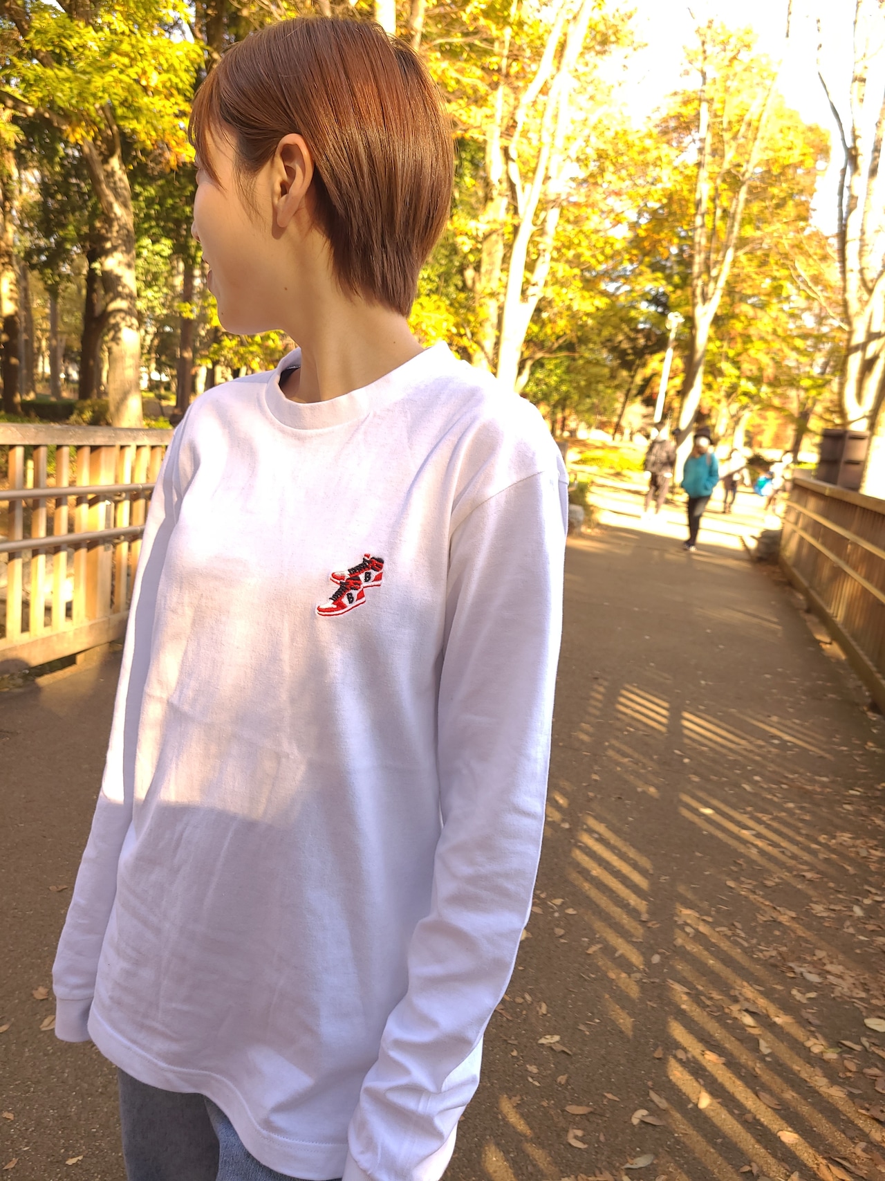 B-Sneakers L/S T-SHIRTS /ホワイト