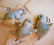 フランス 青いうさぎさんと薔薇色のリボンb ドール アンティーク