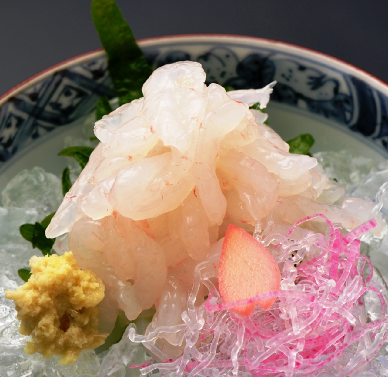 【2025解禁】白エビ/シラエビ/見抜き/むき身/富山湾の宝石/小型船漁/200g【生冷凍】【生食用】