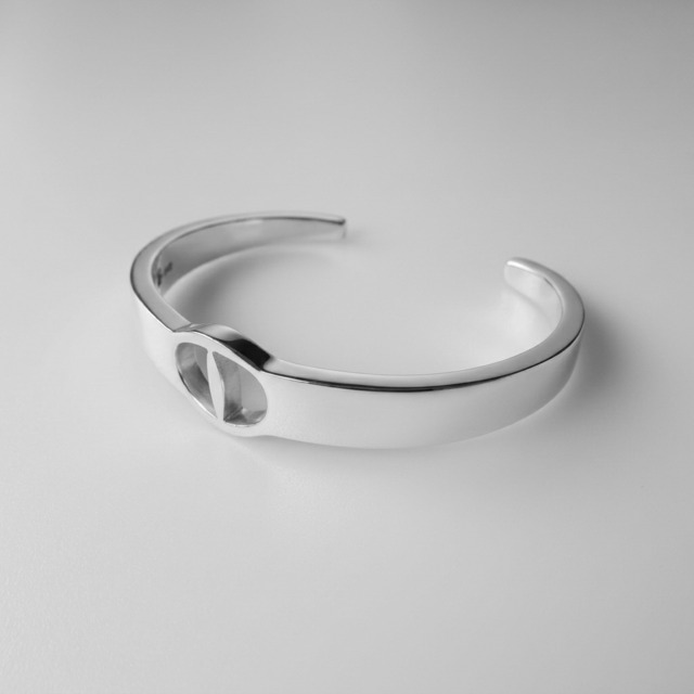 Cat’s Eye Bangle