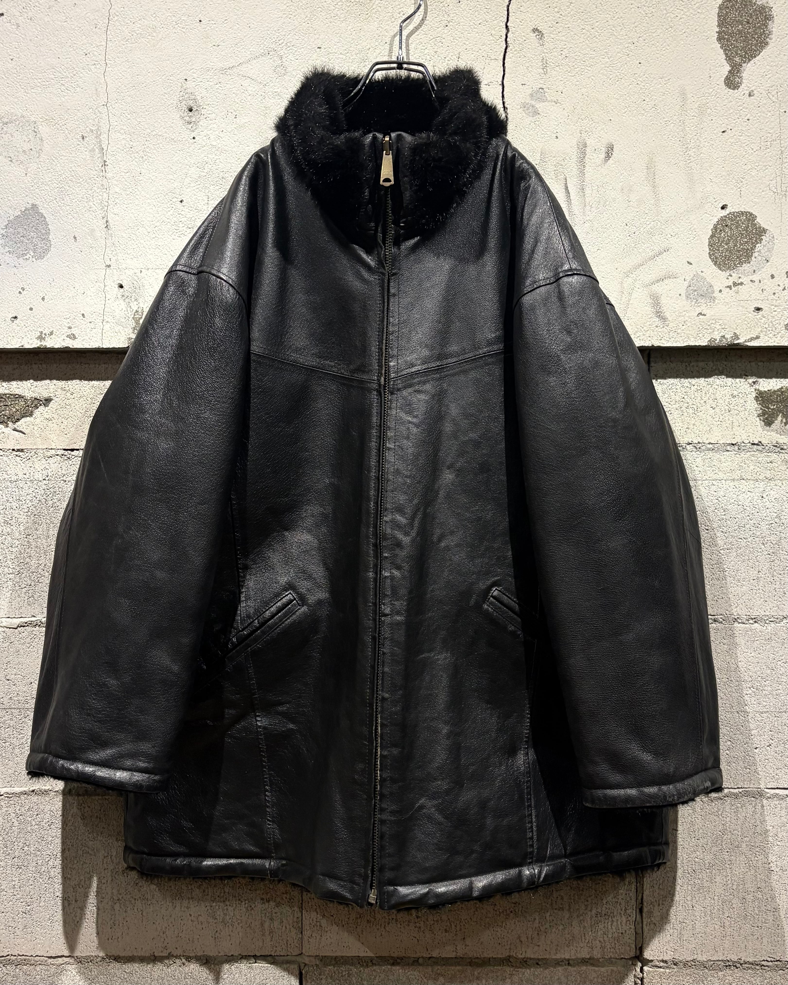 Caka otto】“Reversible” Leather × Faux Fur Zip Up Jacket | Caka