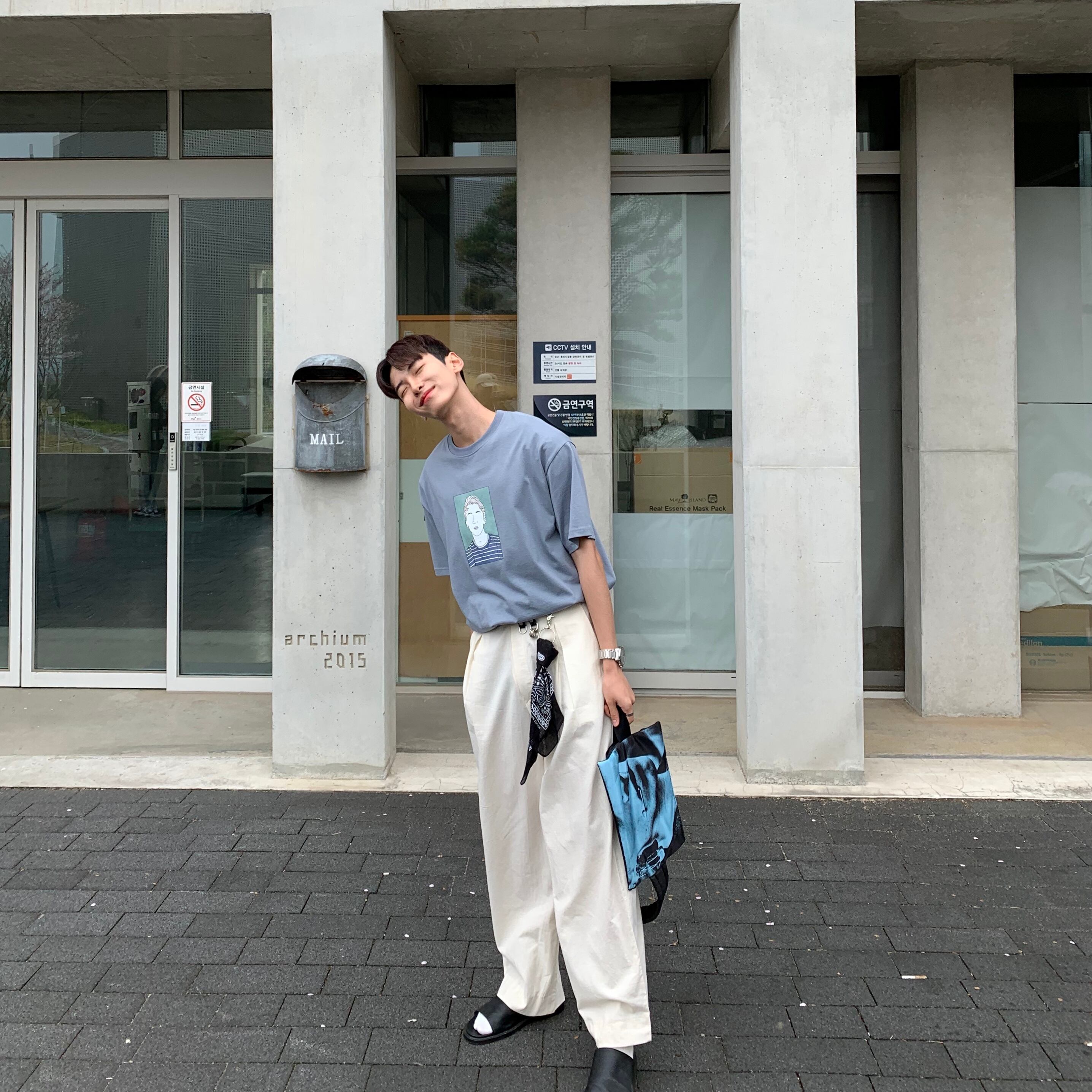 全2色 Tシャツ カットソー プリント カジュアル おしゃれ