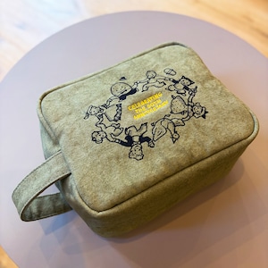 OSAMU GOODS box pouch_anniversary