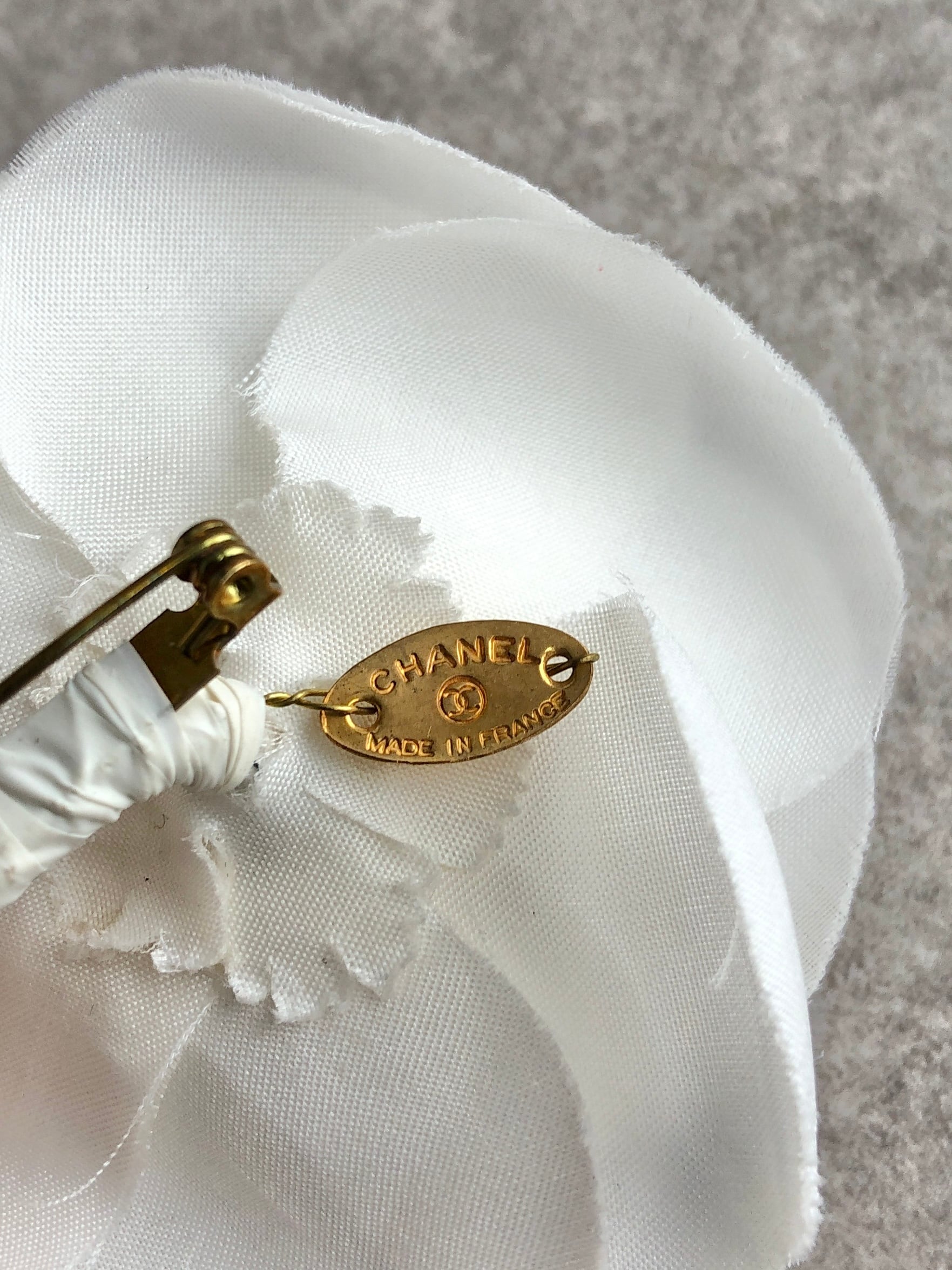 CHANEL シャネル ブローチ ホワイト カメリア コサージュ vintage