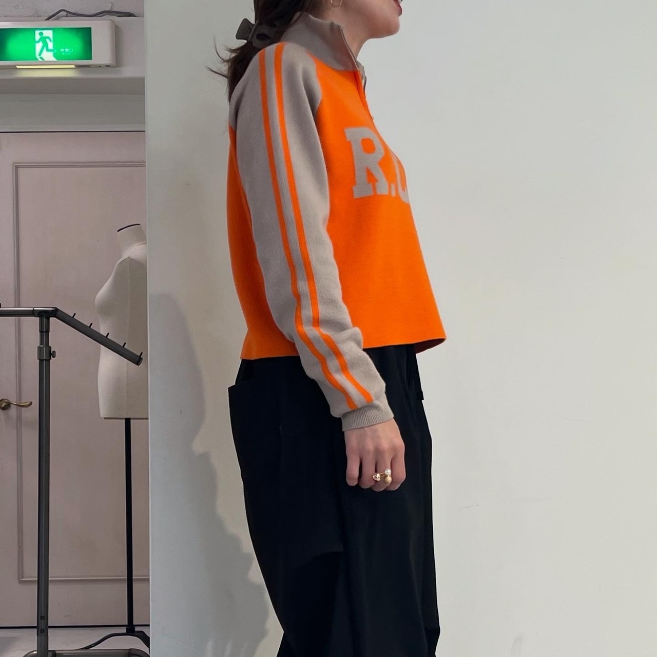 アヤン ayane　ｼｮｰﾄ丈ﾛｺﾞﾆｯﾄ  Delivery10月上