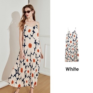 Pleated Flower Dress / プリーツ フラワー ワンピース