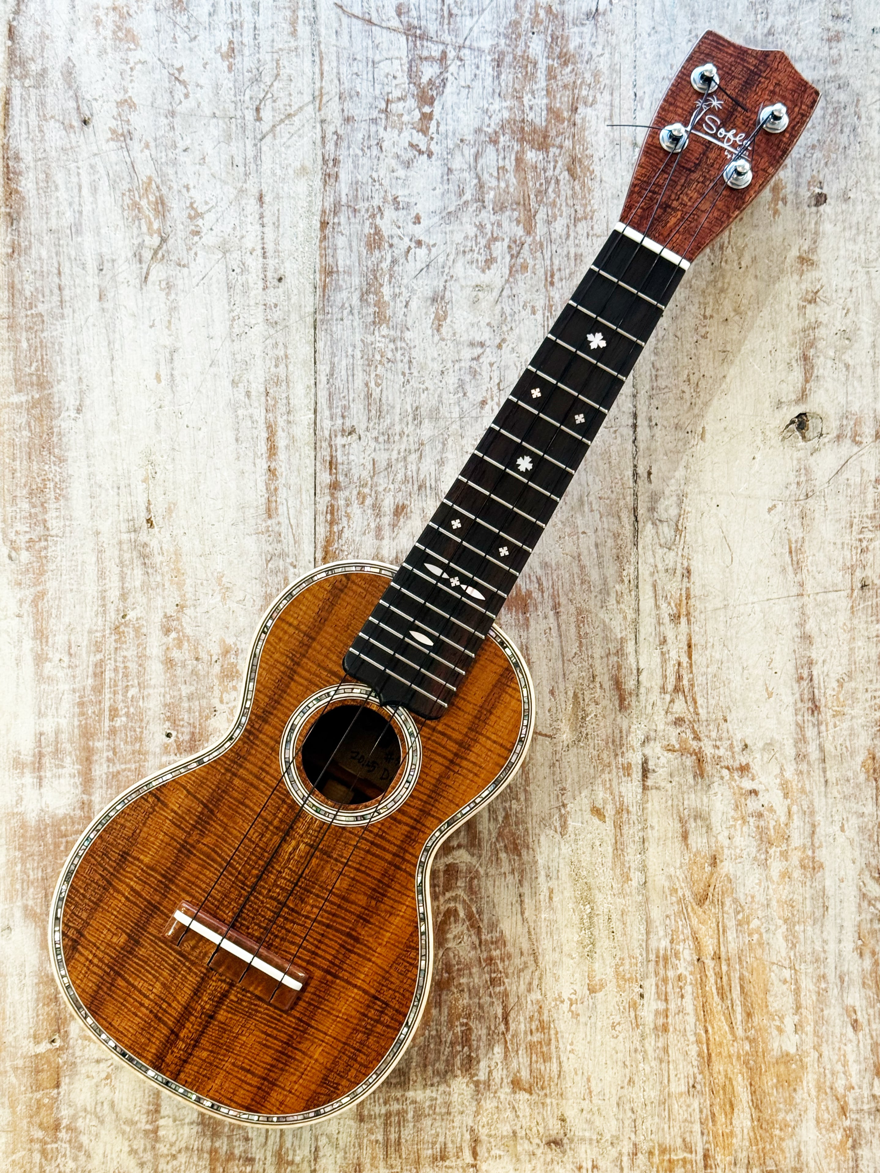 BUSHMANソプラノウクレレ BUSHMANソプラノウクレレ ソプラノ | CULTIVATE UKULELE