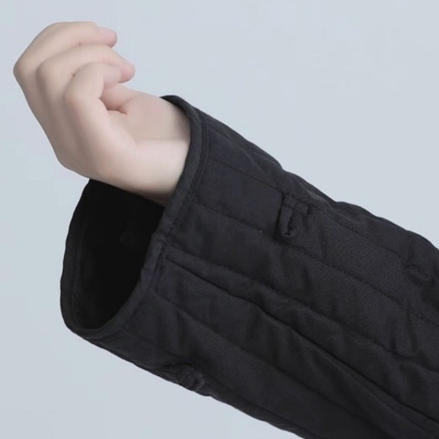 Asymmetric quilted short coat C0756