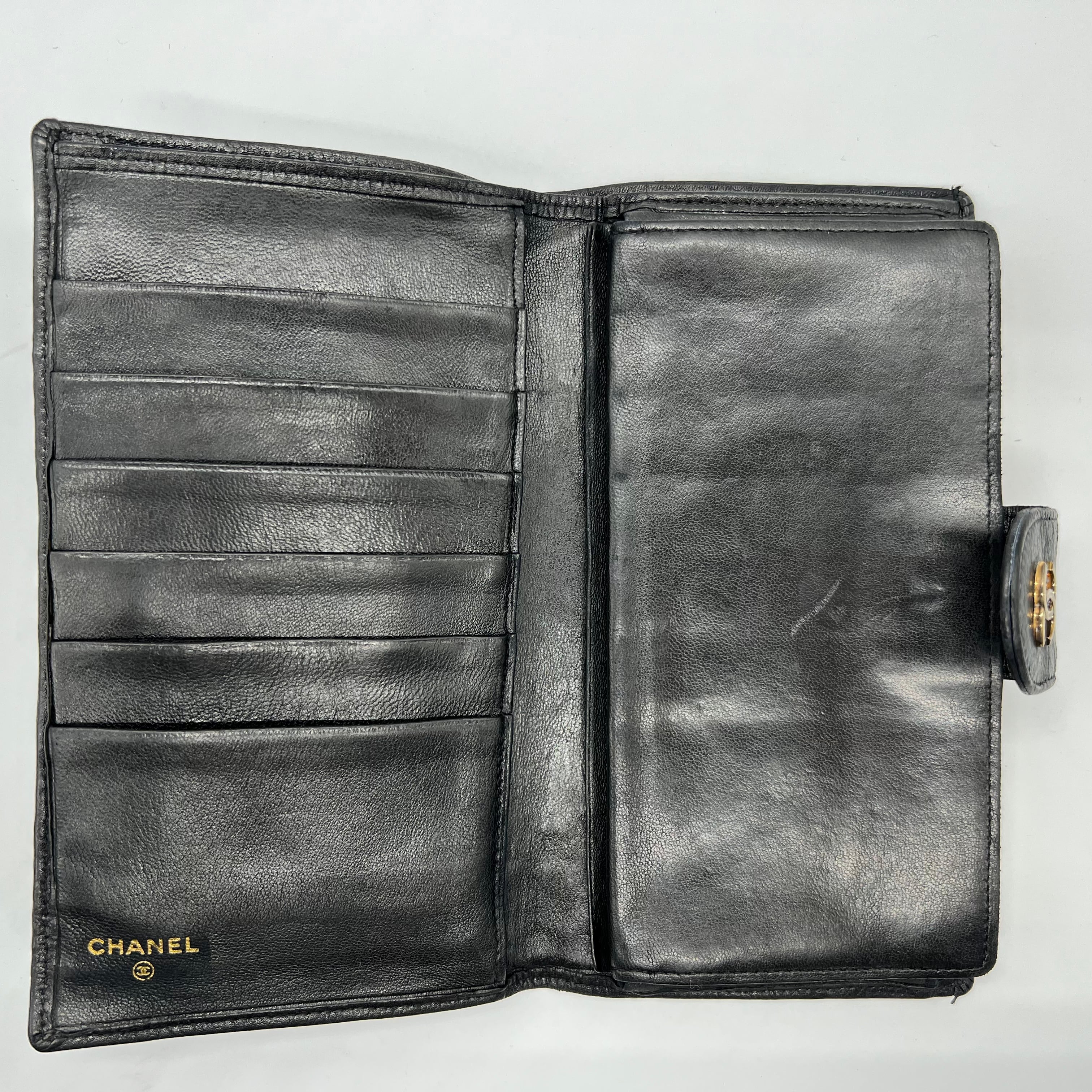 ✨CHANEL✨　シャネル　長財布　キャビアスキン　ブラック　黒　ビコローレ CHANEL】シャネル キャビアスキン ビコローレ レザー長財布 黒
