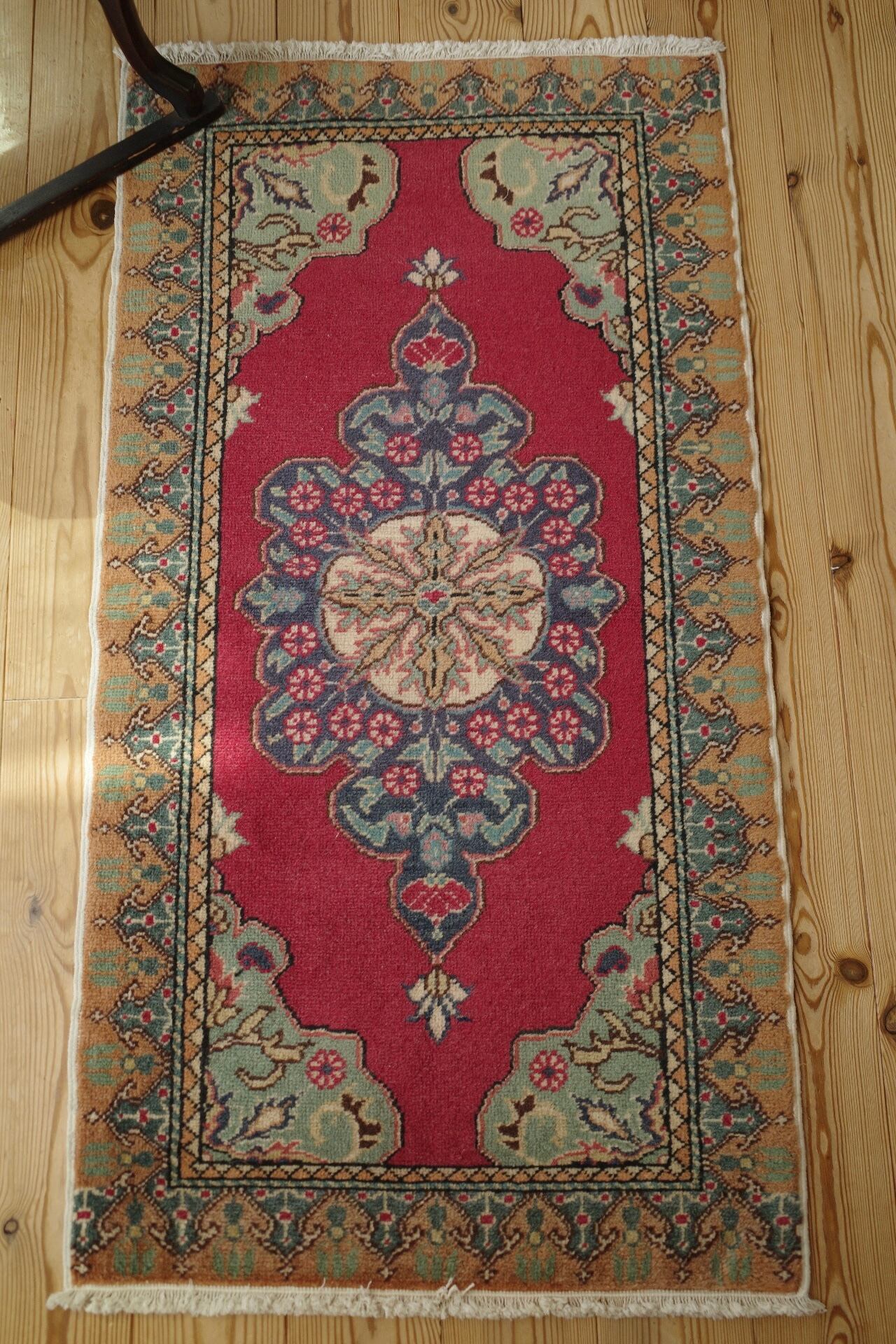 Avanos vintage rug | Koreniwa vintagerug