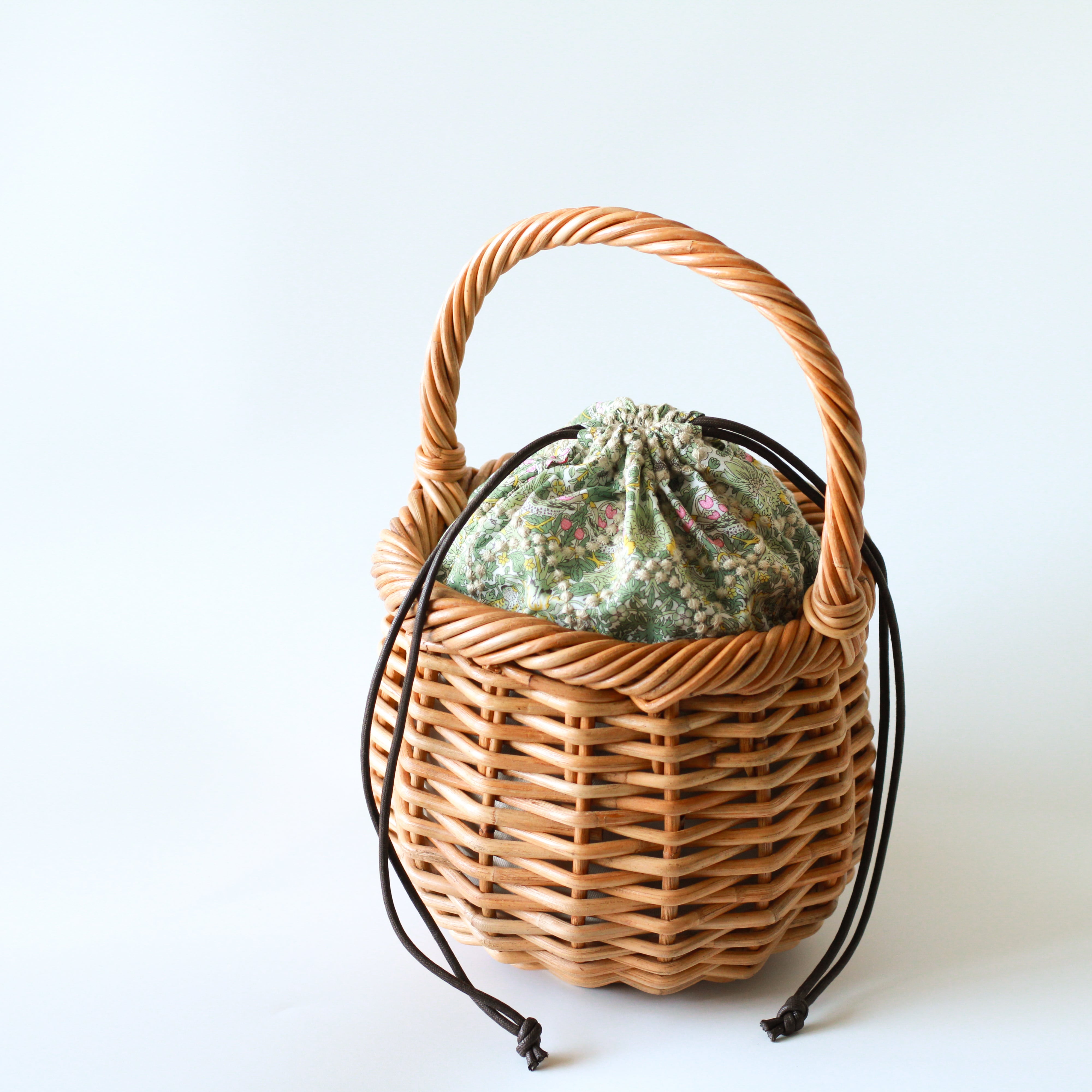 ワンハンドルかごバッグ strawberry thief + tambourine