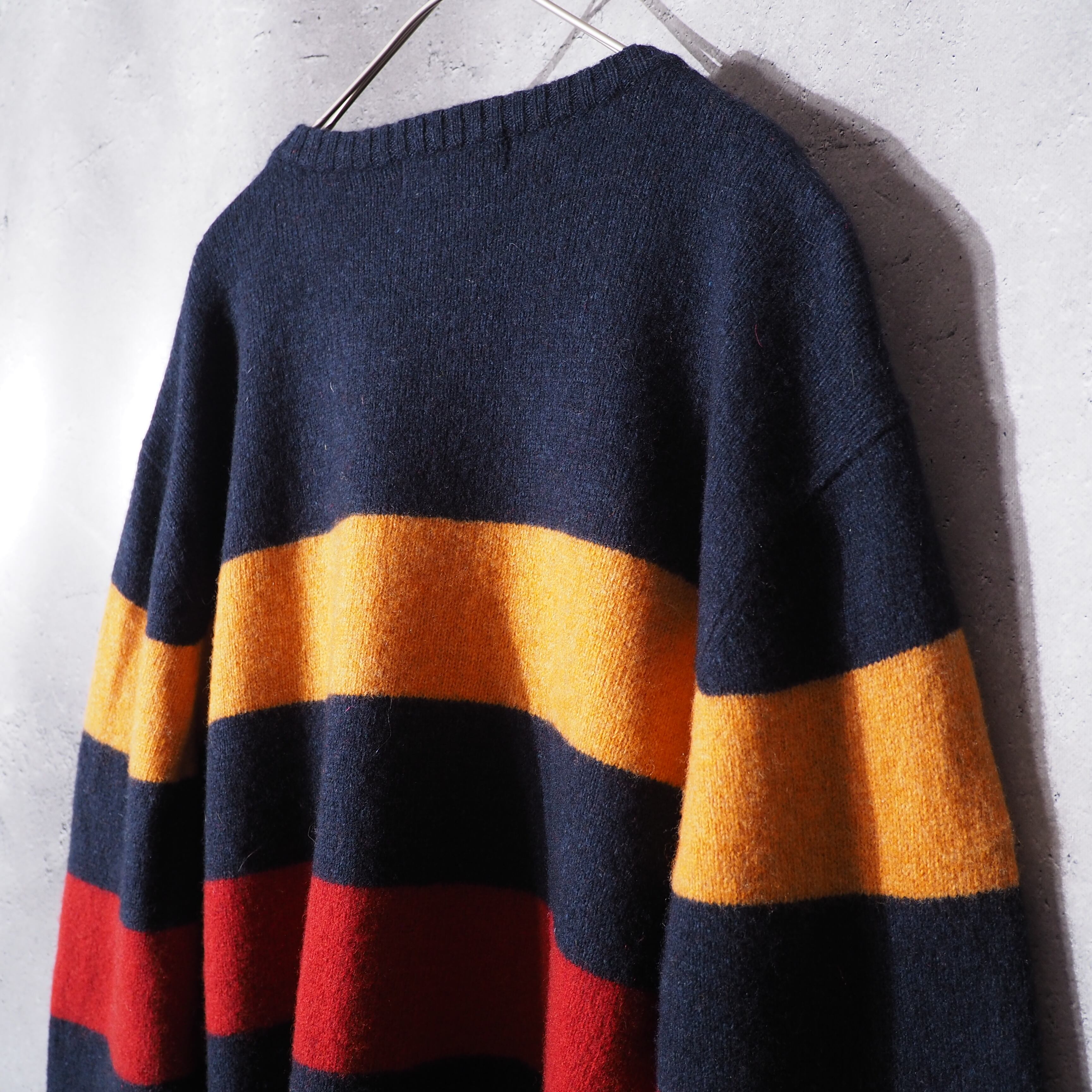 ”OLD NAVY ” multi color Border design Lambs wool knit