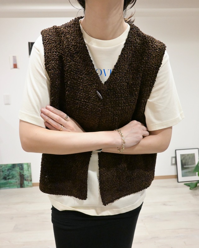 EURO BOUCLE WEAVE VEST
