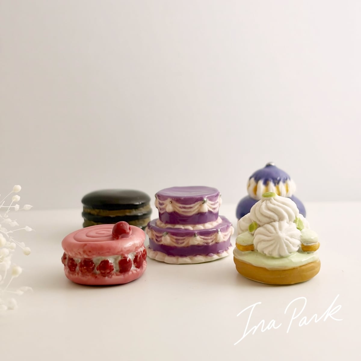 ラデュレ 2012 150周年　フェーブ　フェーヴ　フランス　陶器　ミニチュア 入手困難品 LADURÉE 2012 150周年 5個フルセット フェーヴ ラデュレ