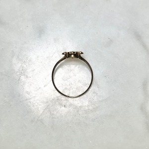 vintage 9ct gold ring set with rhinestone & peal