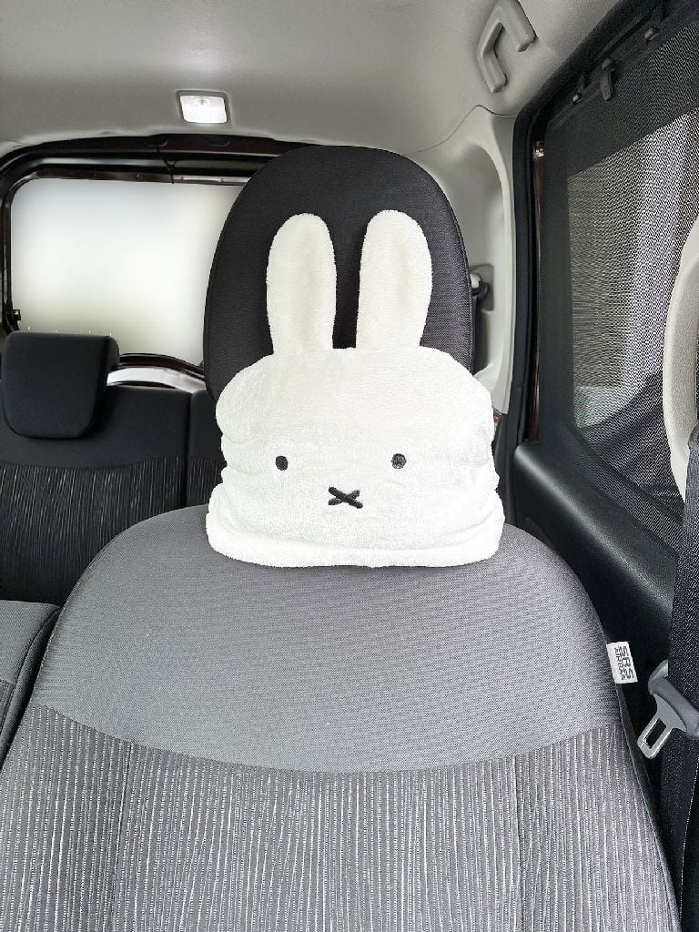 ミッフィー　カー　車　ぬいぐるみ　希少品　美品 ミッフィー カー 車 ぬいぐるみ 希少品 - メルカリ