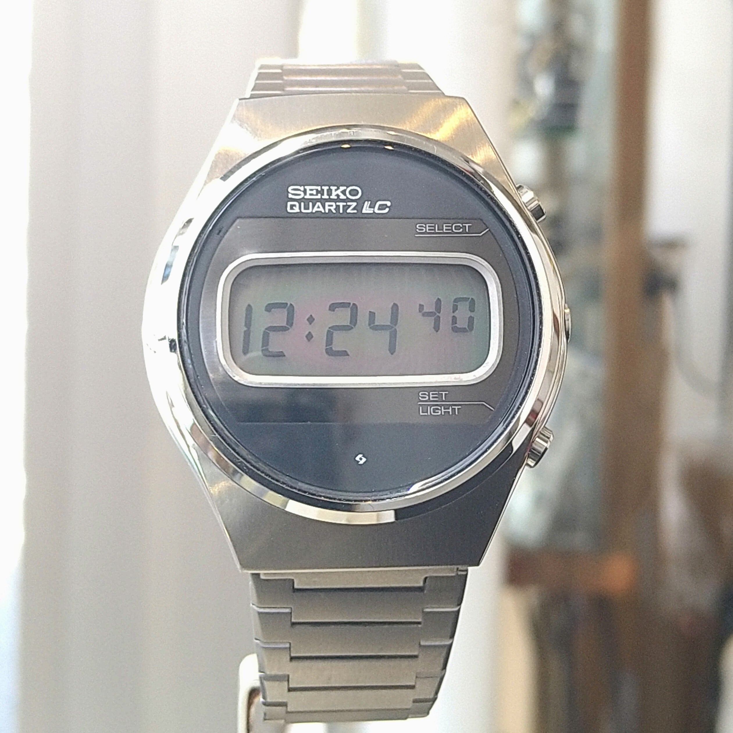 SEIKO VINTAGE DIGITAL QUARTZ LC | watchshop L