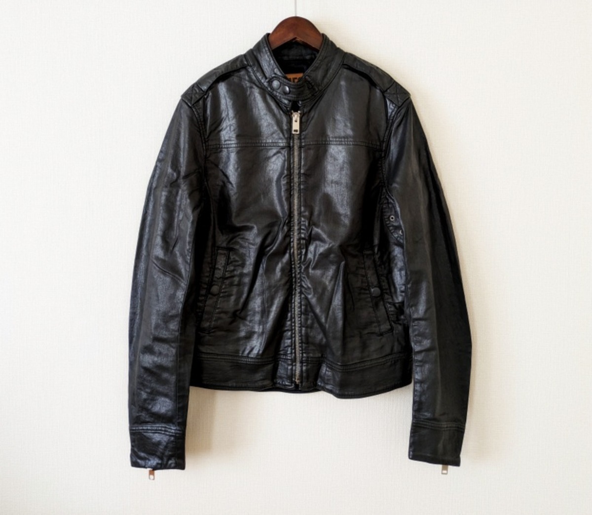 DIESEL(ディーゼル) オイルコーティングジョグジーンズスウェット 