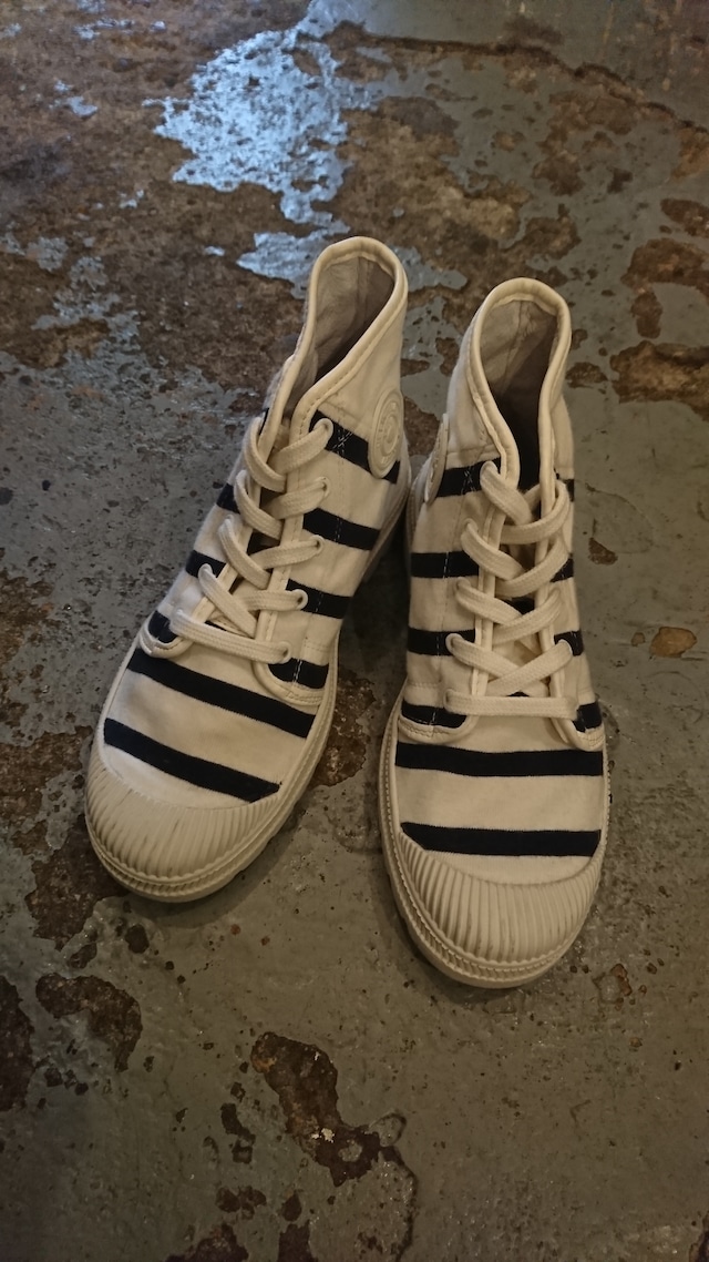 JEAN PAUL GAULTIER SNEAKER