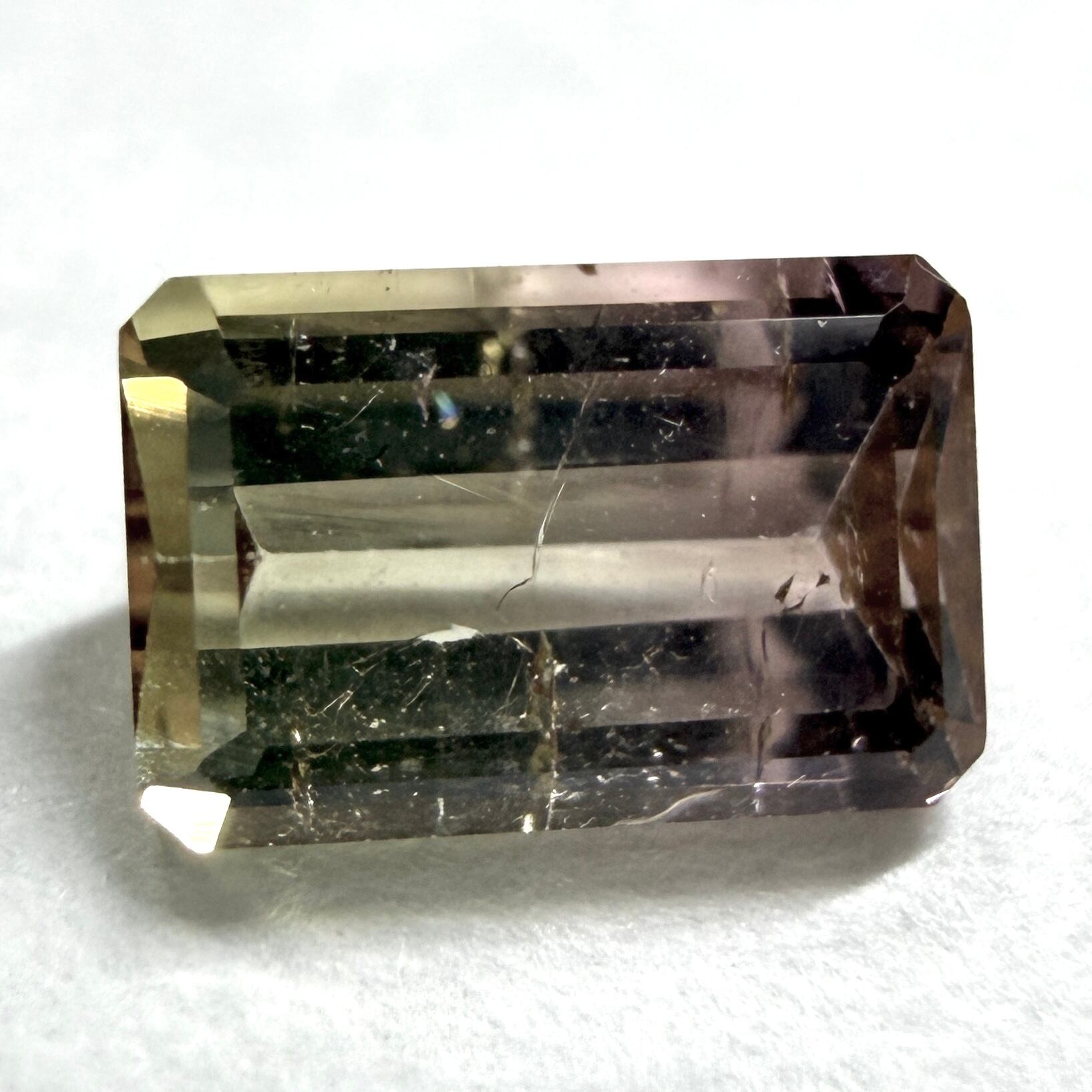 バイカラートルマリン A614 天然バイカラートルマリン 0.620ct | Petal Gem