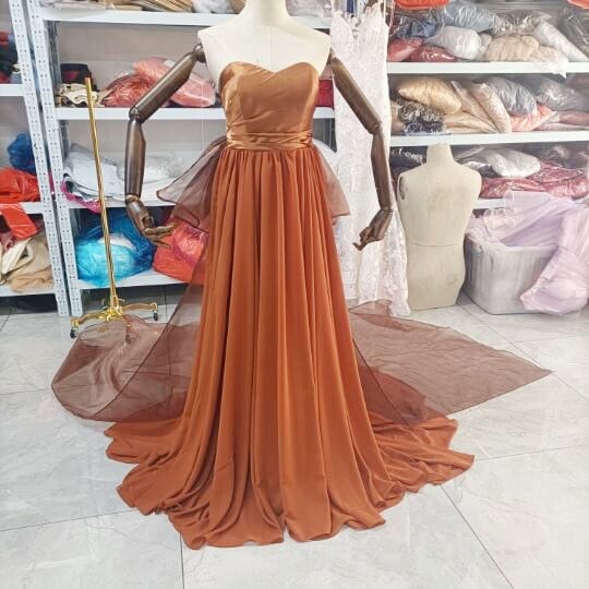 カラードレス テラコッタ Aライン パフスリーブ ハートカットドレス