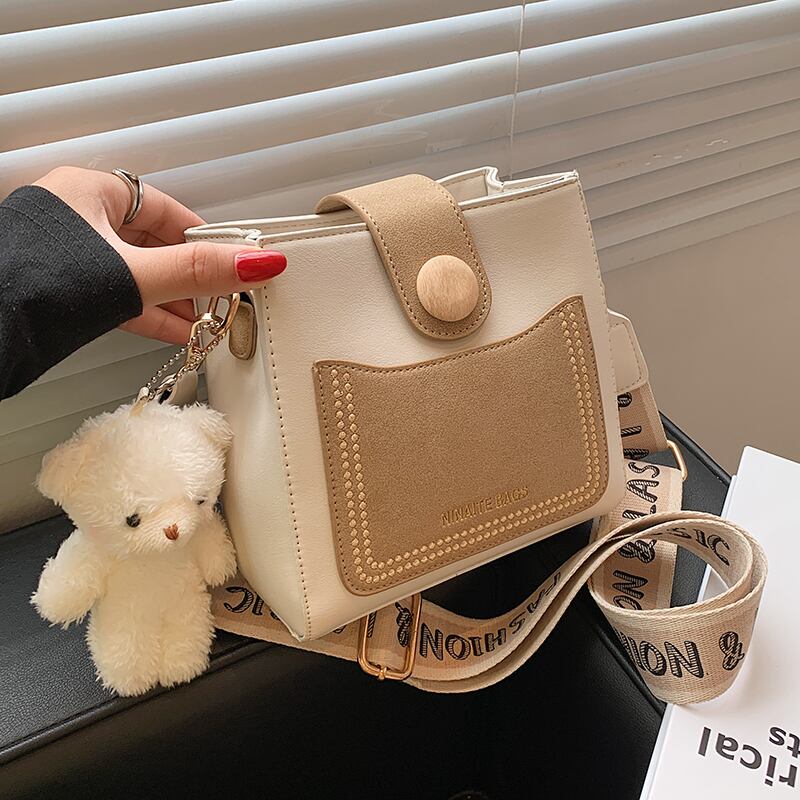 サマーカラー 夏物 メッセンジャーバッグ Tiancai_Wing_Bag894747712