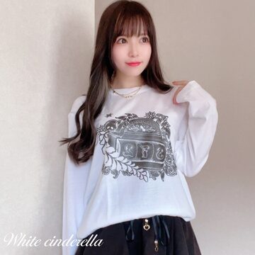 R＆D.M.Co- オールドマンズテーラー グリーンブーツ長袖Tシャツ メンズ