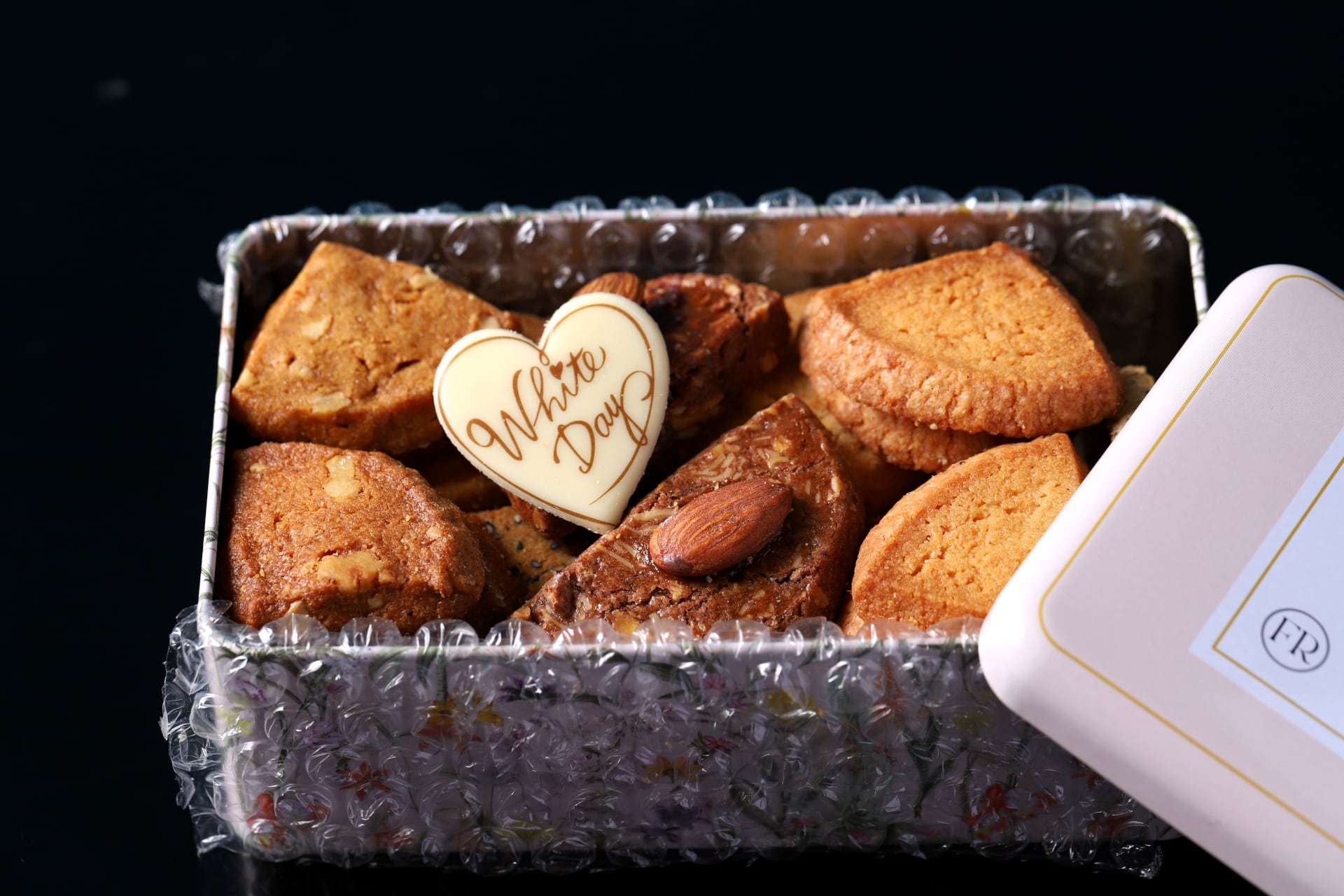 【期間限定】缶入りアソートクッキーM