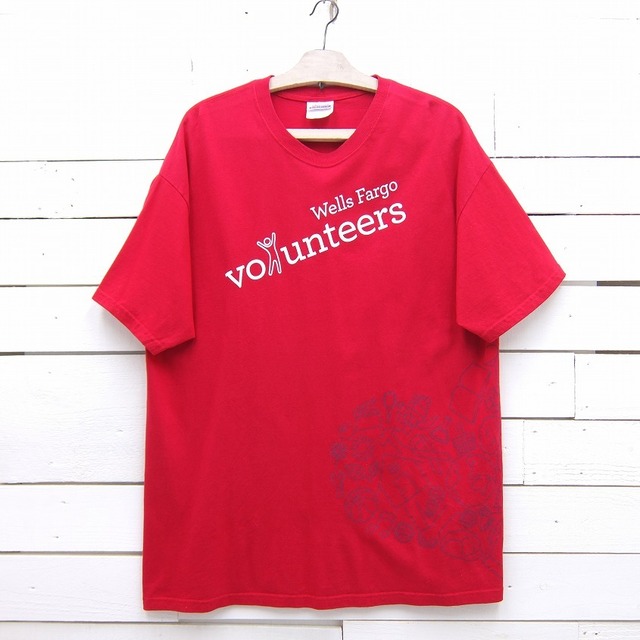 Hanes ヘインズ WELLS FARGO VOLUNTEERS プリントTシャツ メンズ XLサイズ