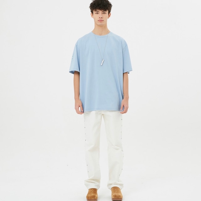[MOONSUN] UNISEX, Argyle Hole Sleeve T-shirt / Sky Blue 正規品 韓国ブランド 韓国ファッション 韓国代行 ブランド Tシャツ