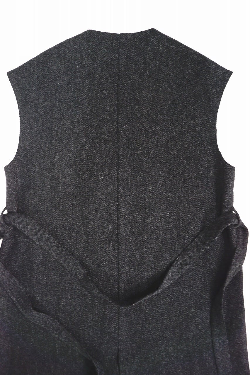 British Herringbone Sleeveless Coat