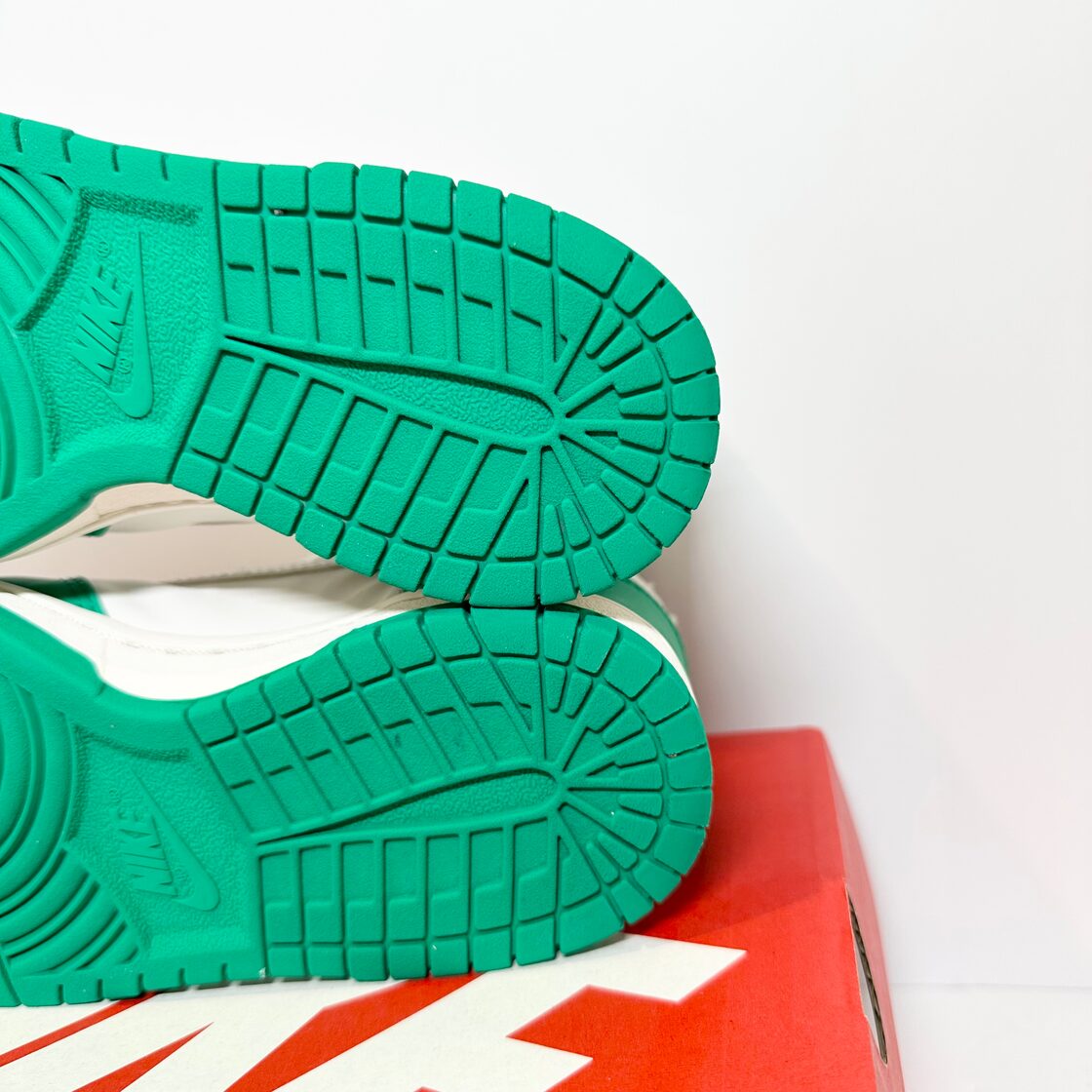美品☆NIKE/ナイキ☆Dunk Hi/ダンク ハイ☆ホワイト×グリーン/白緑 