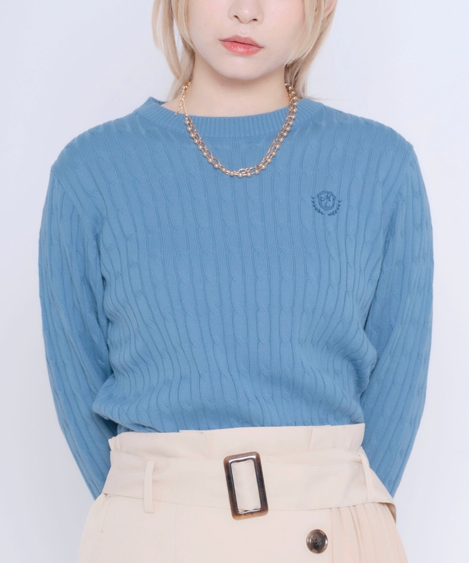 ユニセックス向けのブランドをメインにした、カジュアルな洋服や服飾