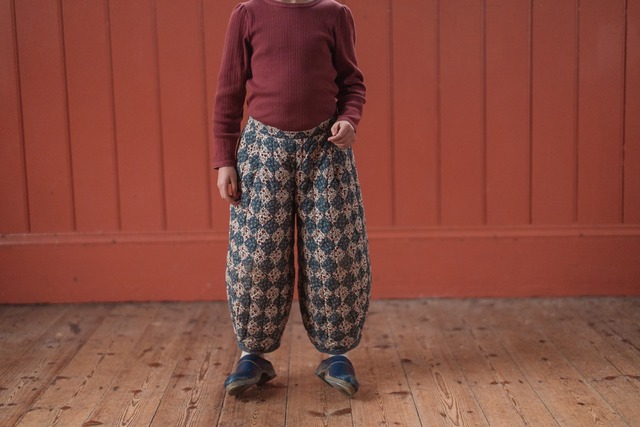 《即納》Little Cotton Clothes / Quilted Jessica Trousers Harlequin Floral