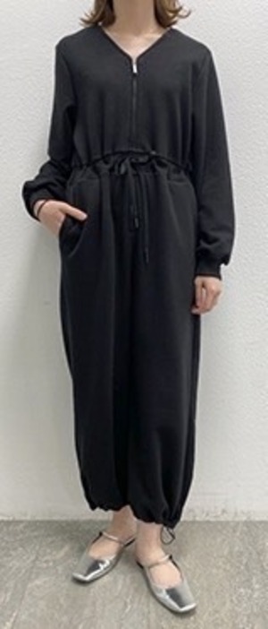 ロージー  Rosiee 大人ジャンプスーツ