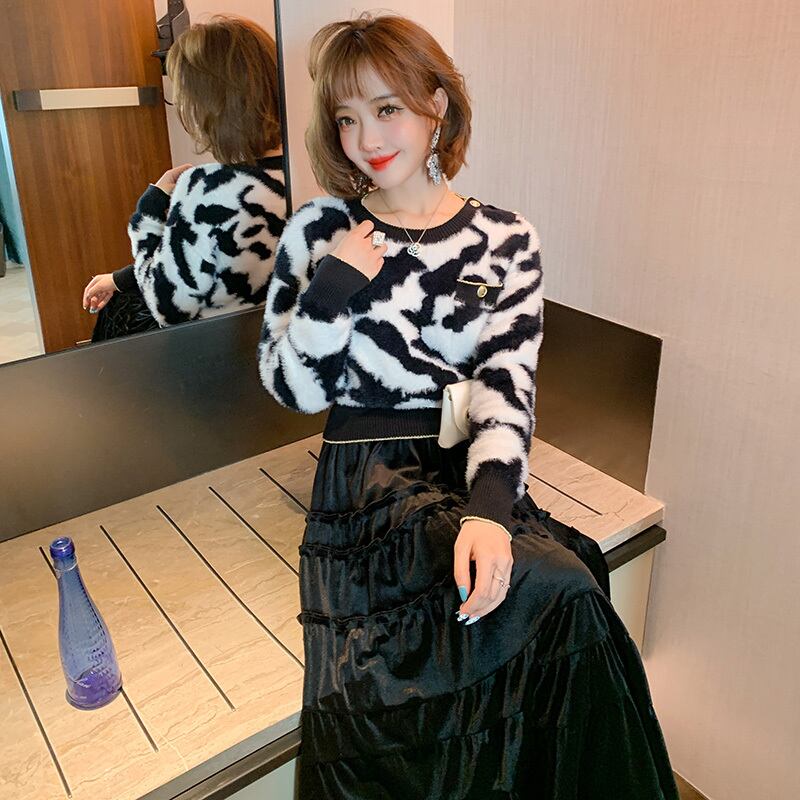 ブラックホワイトカラーレオパードプリント柄ベルベットラウンドネックセーター オータムウィンター 秋物 冬物 Oネック MIUCO56056616465