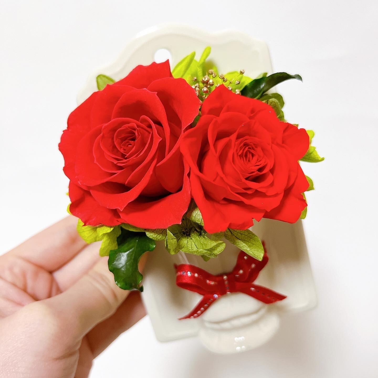 プリザーブドフラワー壁掛けミニアレンジメント（赤・バラ