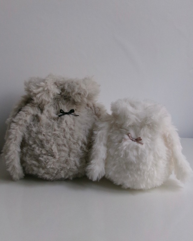 round drawstring bag M