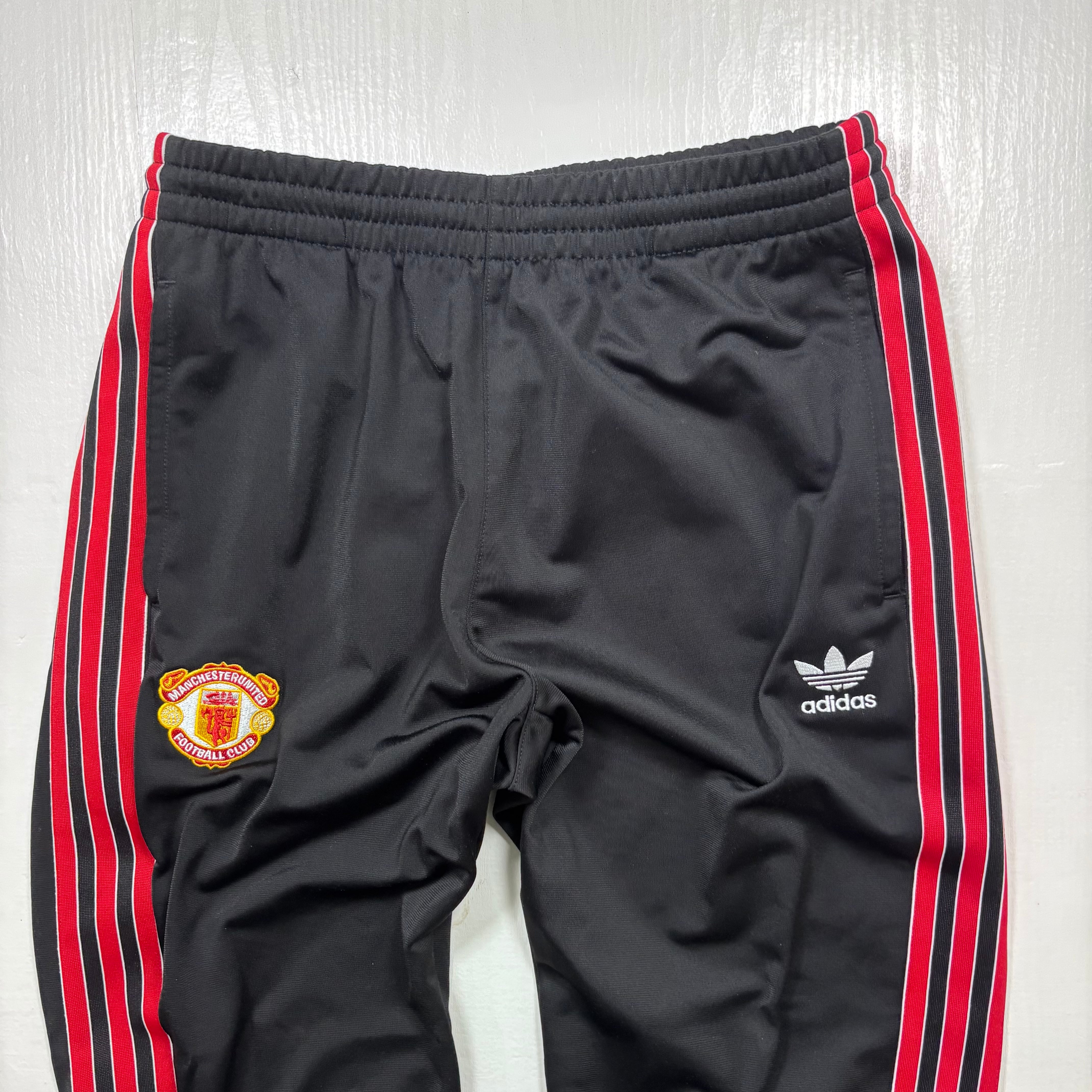 1-S1〉マンチェスターユナイテッド 91 adidas ジャージセットアップ
