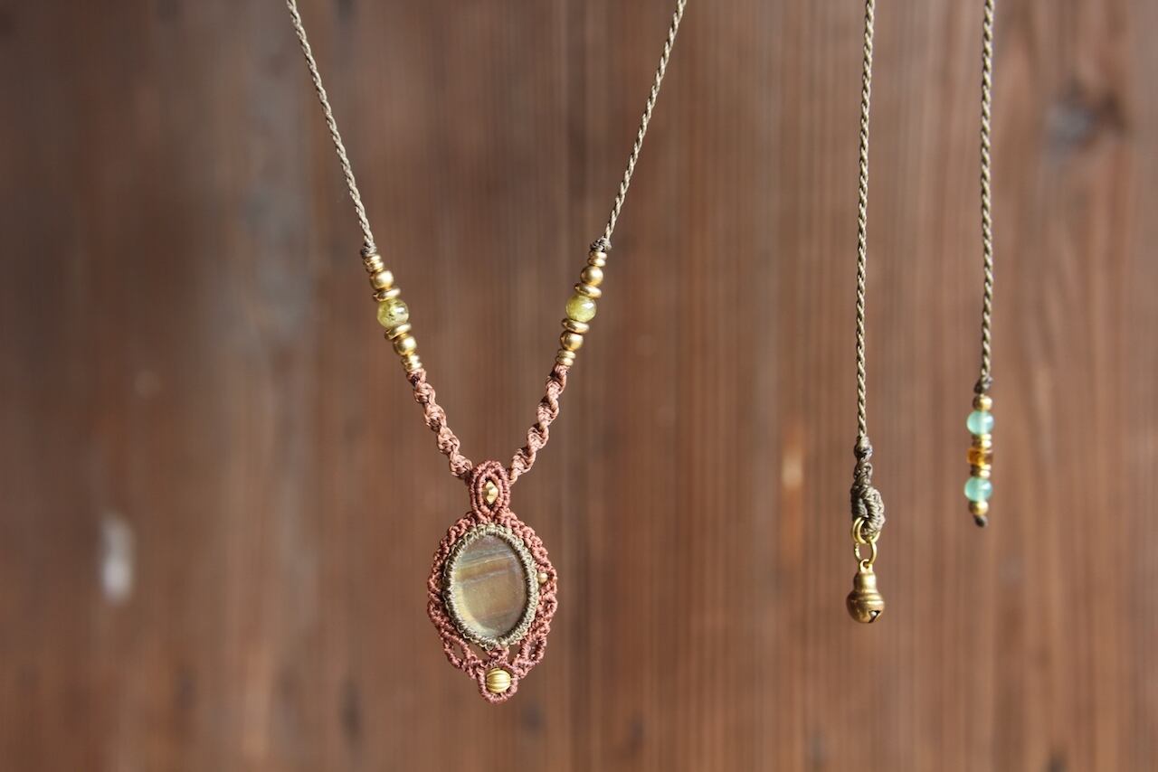 Fluorite micro macrame pendant